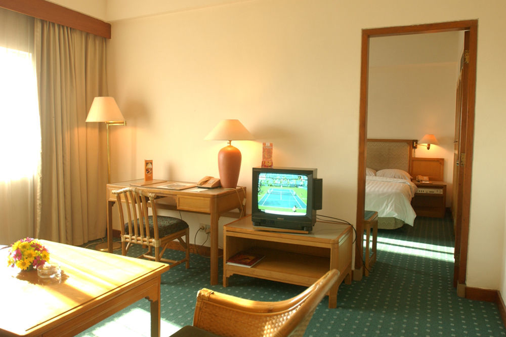 Hotel Sahid Surabaya Exterior photo