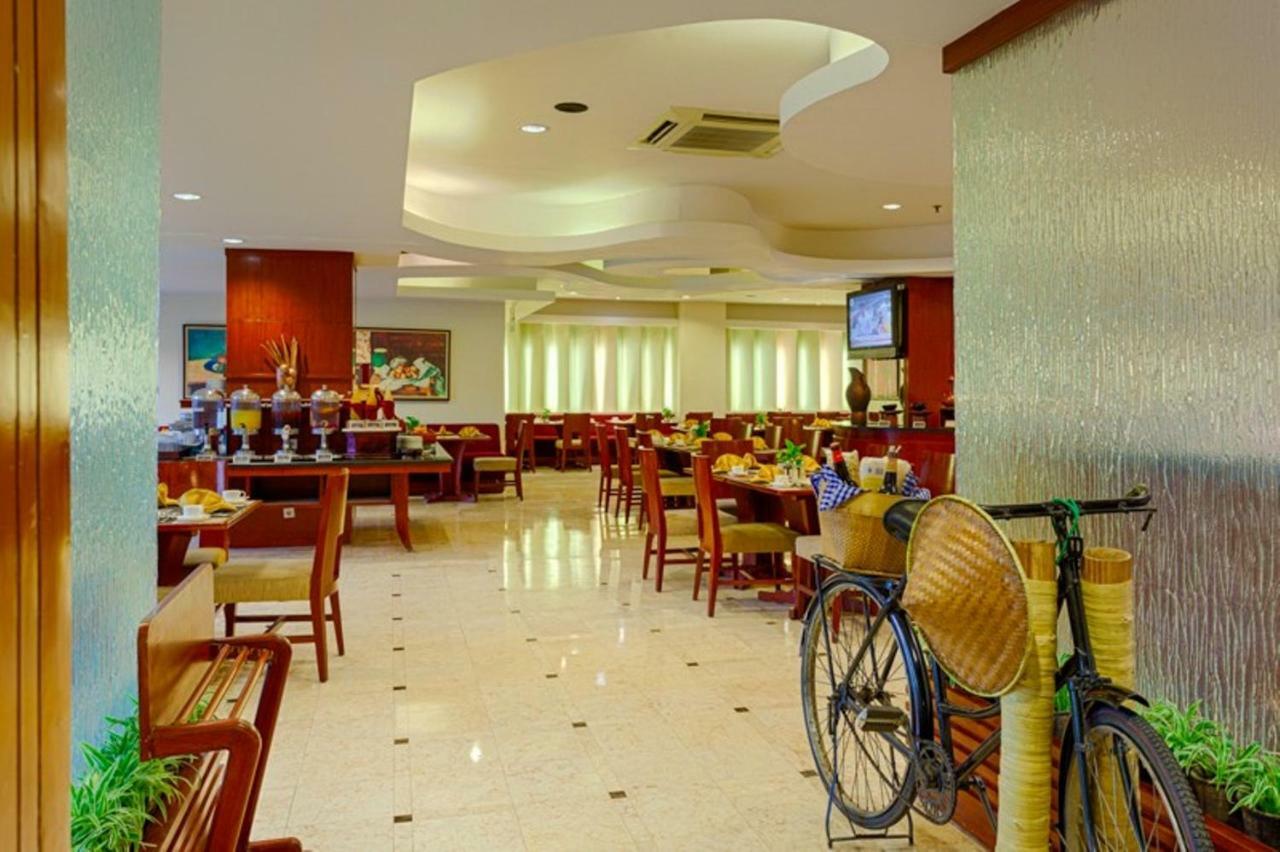 Hotel Sahid Surabaya Exterior photo